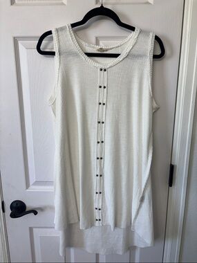 POL White Ribbed Tank with Button-Accent Front